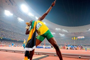Milan Sports-跨界巅峰之战，东契奇与费德勒90分钟激战，纪录改写，胜负难料！